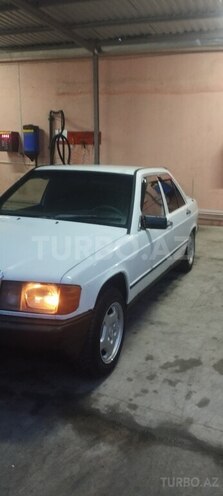 Mercedes 190 1986, 250,000 km - 2.2 l - Samux