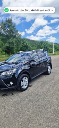 Toyota RAV4 2013, 230,000 km - 2.0 l - Qusar