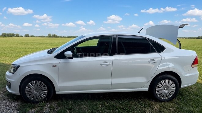 Volkswagen Polo 2018, 199,000 km - 1.6 л - Tərtər