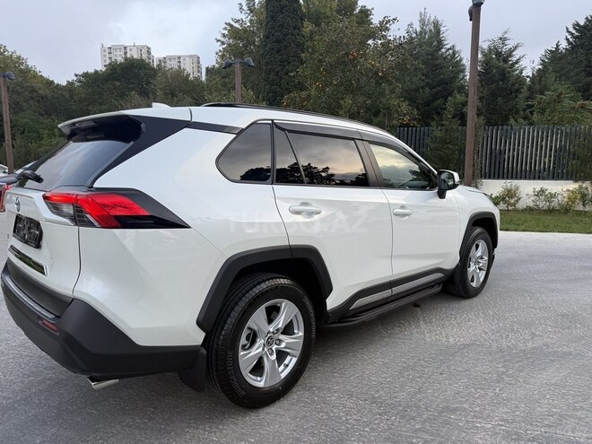 Toyota RAV4 2021, 17,000 km - 2.0 l - Bakı