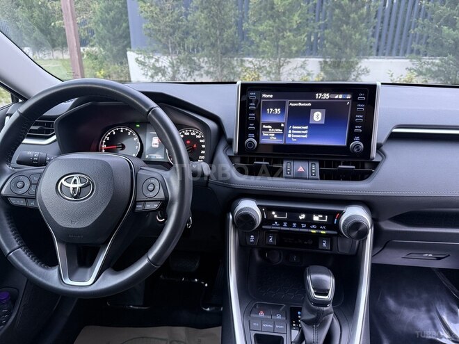 Toyota RAV4 2021, 17,000 km - 2.0 l - Bakı