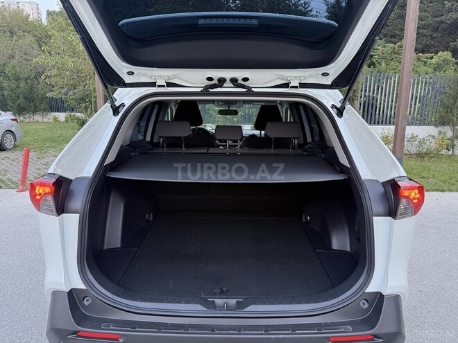Toyota RAV4 2021, 17,000 km - 2.0 l - Bakı