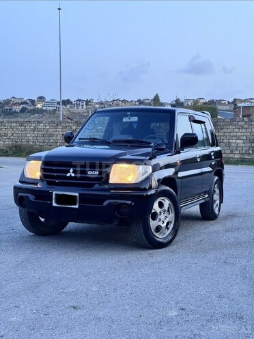 Mitsubishi Pajero io 2000, 189,344 km - 2.0 l - Bakı