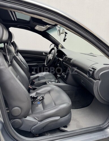 Volkswagen Passat 2004, 205,000 km - 1.8 l - Bakı