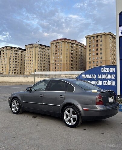 Volkswagen Passat 2004, 205,000 km - 1.8 l - Bakı
