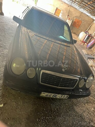 Mercedes E 200 1997, 275,546 km - 2.2 l - Ağstafa