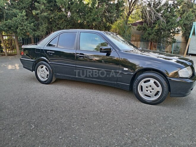 Mercedes C 180 1999, 257,000 km - 1.8 l - Sumqayıt