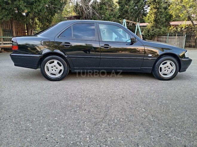 Mercedes C 180 1999, 257,000 km - 1.8 l - Sumqayıt