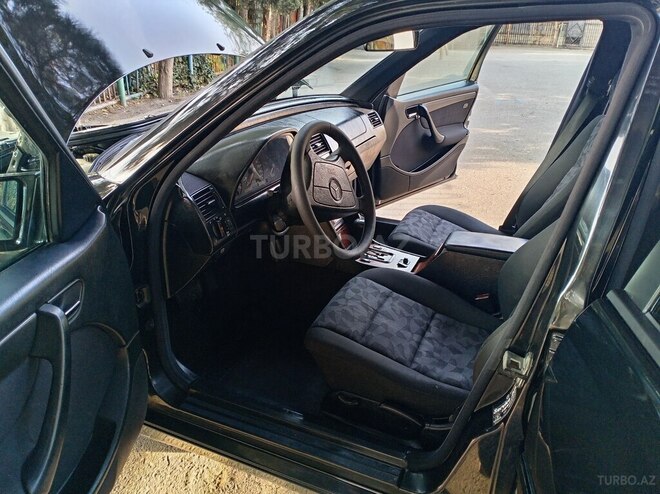Mercedes C 180 1999, 257,000 km - 1.8 l - Sumqayıt