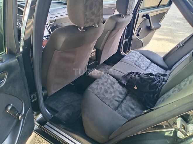 Mercedes C 180 1999, 257,000 km - 1.8 l - Sumqayıt