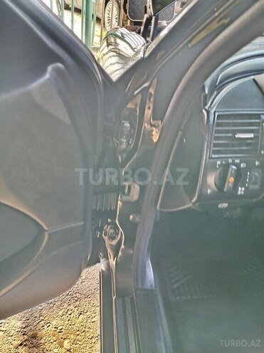 Mercedes C 180 1999, 257,000 km - 1.8 l - Sumqayıt