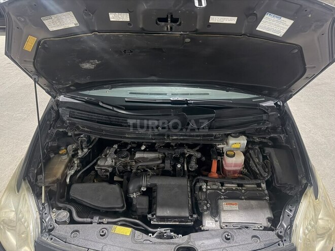 Toyota Prius 2010, 402,000 km - 1.8 l - Bakı