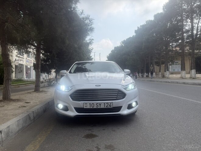 Ford Fusion (North America) 2015, 220,000 km - 1.5 л - Bakı