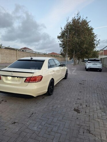Mercedes E 220 2015, 494,000 km - 2.1 l - Bakı