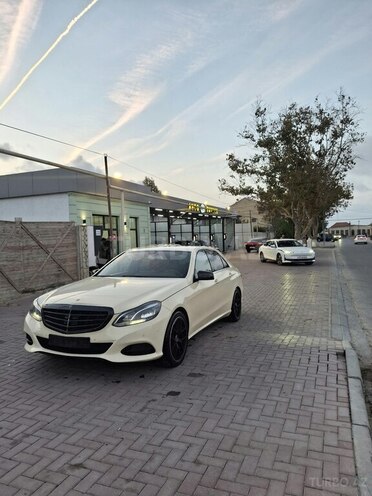 Mercedes E 220 2015, 494,000 km - 2.1 l - Bakı