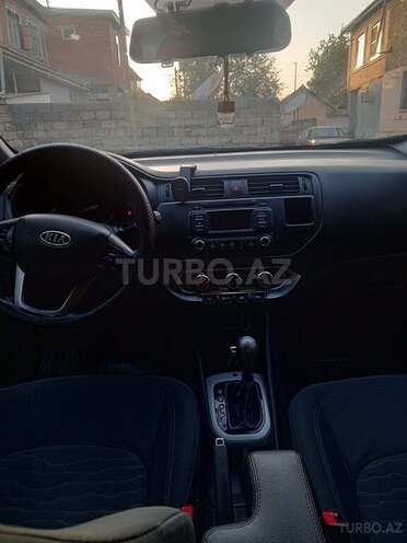 Kia Rio 2011, 358,000 km - 1.4 l - Lənkəran