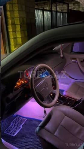 Mercedes C 230 1997, 247,869 km - 2.3 л - Ağdam