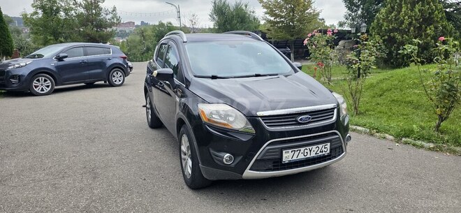 Ford Kuga 2010, 192,488 km - 2.5 л - Qusar