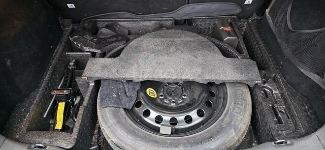 Ford Kuga 2010, 192,488 km - 2.5 л - Qusar