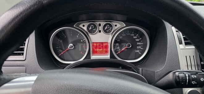 Ford Kuga 2010, 192,488 km - 2.5 л - Qusar