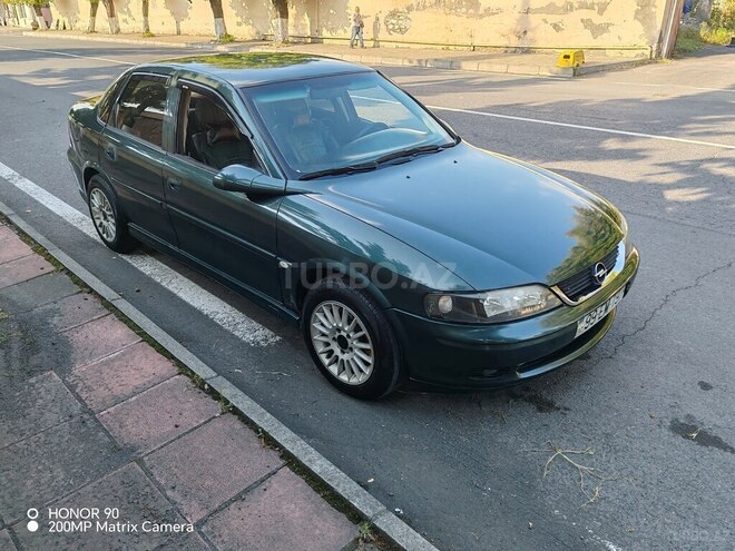 Opel Vectra 2001, 450,000 km - 1.8 l - Zaqatala