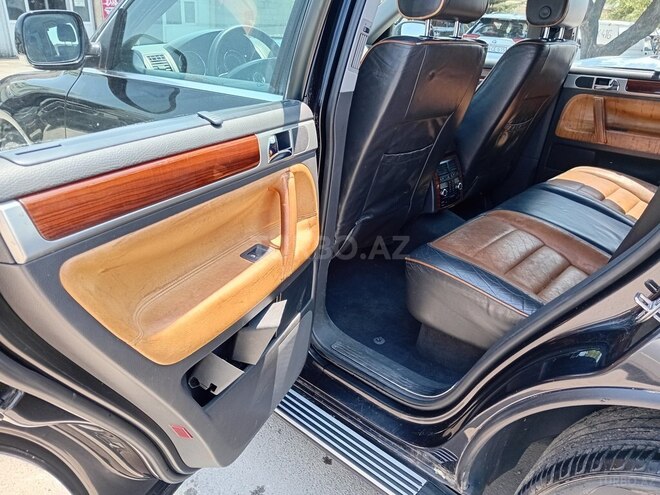 Volkswagen Touareg 2006, 222,800 km - 4.2 l - Bakı