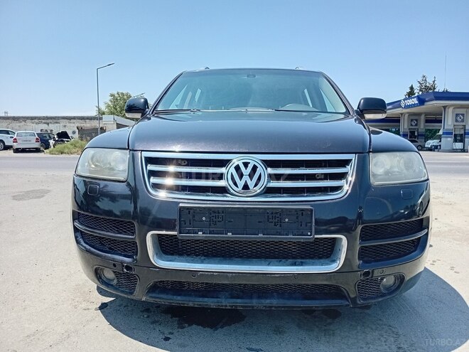 Volkswagen Touareg 2006, 222,800 km - 4.2 l - Bakı