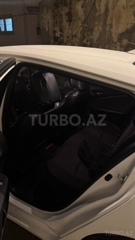 Toyota Prius 2017, 99,500 km - 1.8 l - Bakı