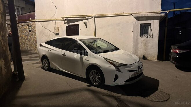 Toyota Prius 2017, 99,500 km - 1.8 l - Bakı