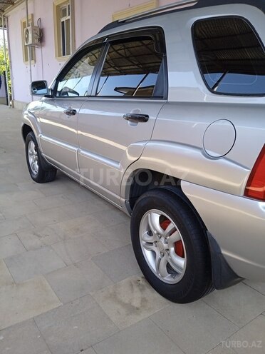 Kia Sportage 2006, 214,000 km - 2.0 l - Şirvan