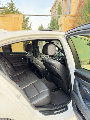 BMW 528 2014, 240,000 km - 2.0 l - Bakı