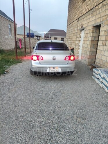Volkswagen Passat 2006, 350,000 km - 2.0 l - Gəncə