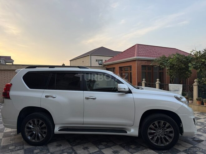 Toyota Land Cruiser Prado 2011, 178,500 km - 2.7 l - Şirvan