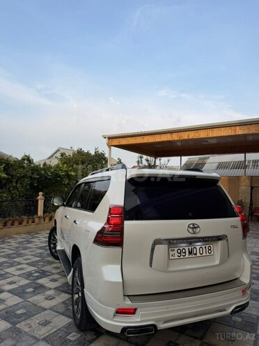 Toyota Land Cruiser Prado 2011, 178,500 km - 2.7 l - Şirvan