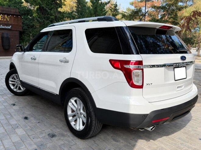 Ford Explorer 2015, 220,000 km - 3.5 л - Bakı