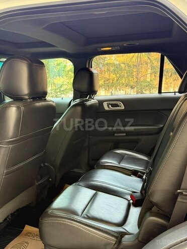 Ford Explorer 2015, 220,000 km - 3.5 л - Bakı