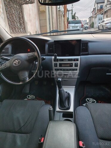 Toyota Corolla 2005, 300,000 km - 1.4 l - Bakı