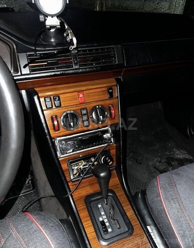 Mercedes 200 E 1995, 470,000 km - 2.0 l - Bakı