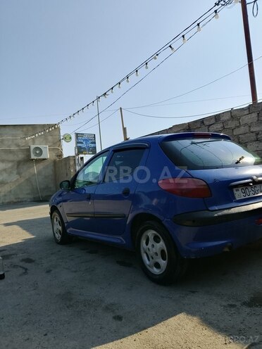 Peugeot 206 2001, 250,000 km - 1.4 l - Bakı
