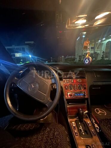 Mercedes C 220 1995, 380,542 km - 2.2 l - Göyçay