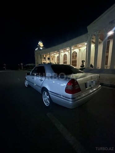 Mercedes C 220 1995, 380,542 km - 2.2 l - Göyçay