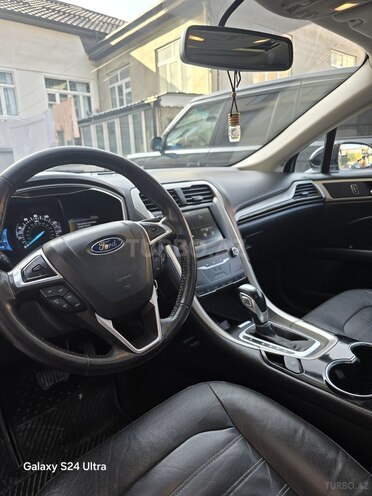 Ford Fusion (North America) 2016, 183,000 km - 1.5 l - Quba
