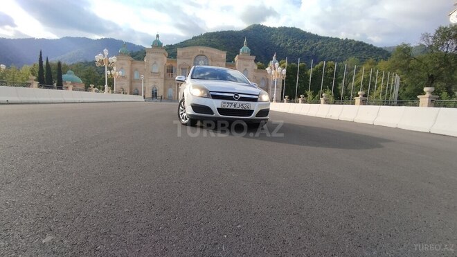 Opel Astra 2005, 182,500 km - 1.4 l - Qəbələ