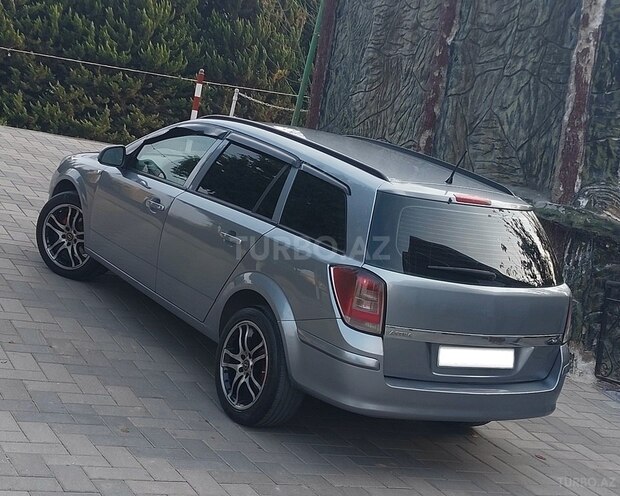 Opel Astra 2010, 249,000 km - 1.3 л - Saatlı