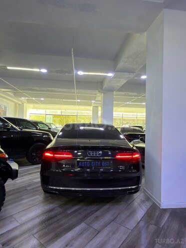 Audi A8 2014, 262,000 km - 4.0 l - Bakı