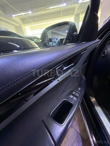 Audi A8 2014, 262,000 km - 4.0 l - Bakı