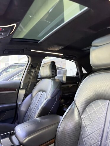Audi A8 2014, 262,000 km - 4.0 l - Bakı