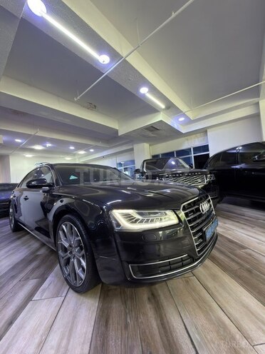 Audi A8 2014, 262,000 km - 4.0 l - Bakı