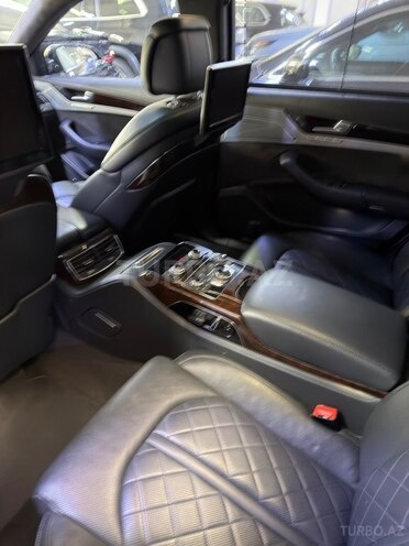 Audi A8 2014, 262,000 km - 4.0 l - Bakı