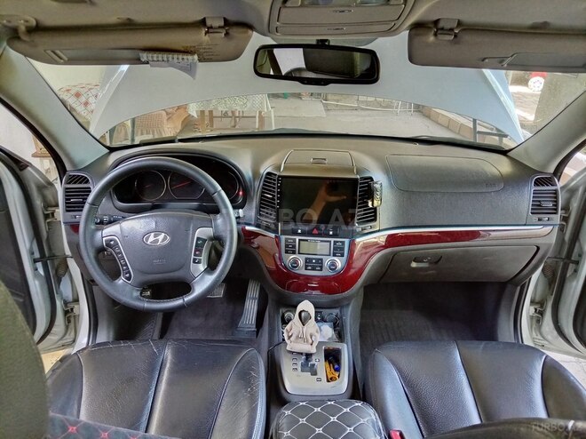 Hyundai Santa Fe 2009, 231,000 km - 2.0 л - Quba